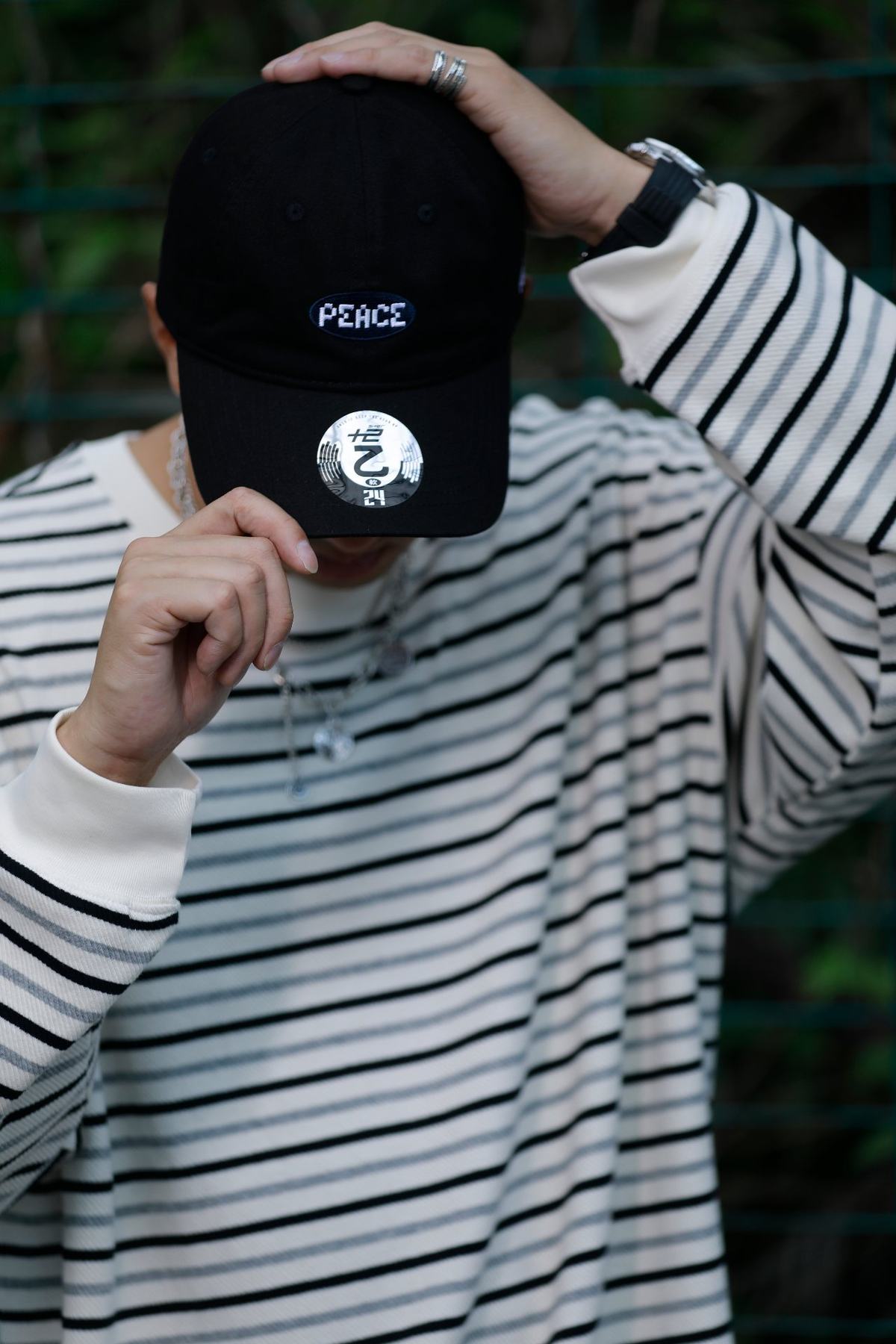 Peace 墨 佩戴